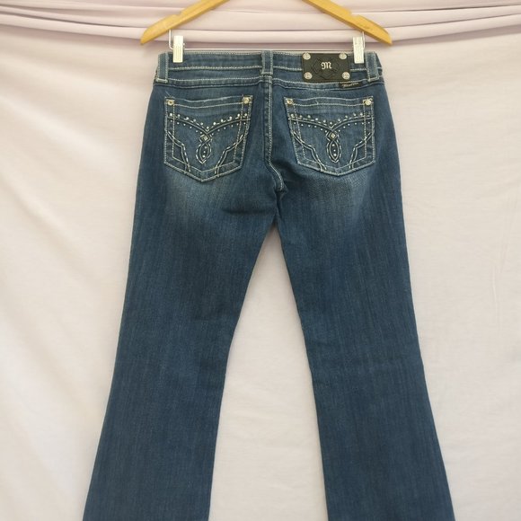 Miss Me embroidered pocket 98%cotton darkwash low midrise Bootcut Jeans w28 Boho - Picture 4 of 10